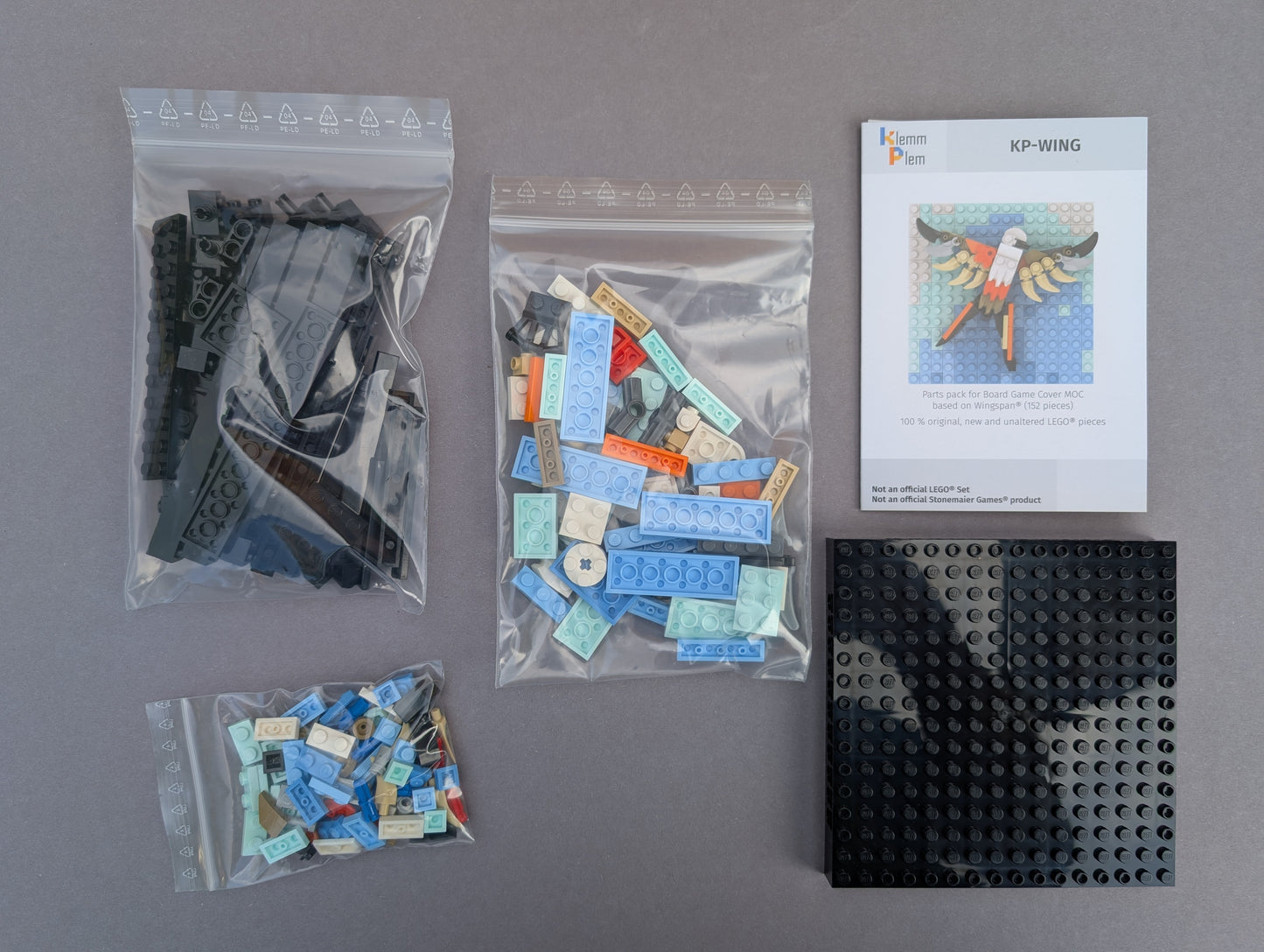 KP-WING mit schwarzem Rahmen